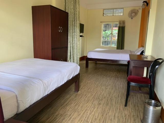 Sweet Home Guest House Shillong Buitenkant foto